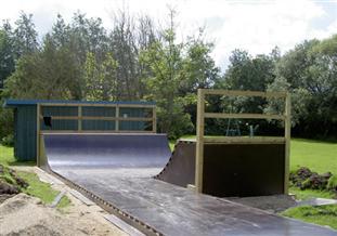 3203090_1-kombi-half-quarterpipe Quarterpipe