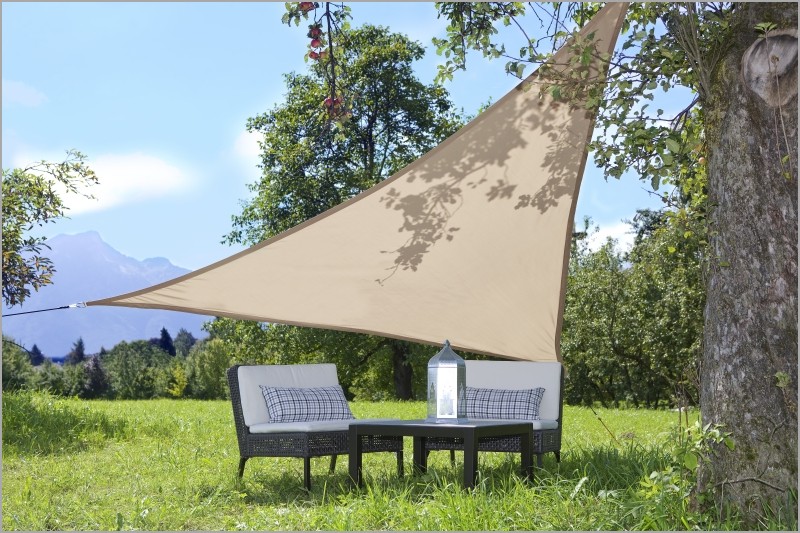 Solsejl Triangel 5x5x5 m. SOLBESKYTTENDE