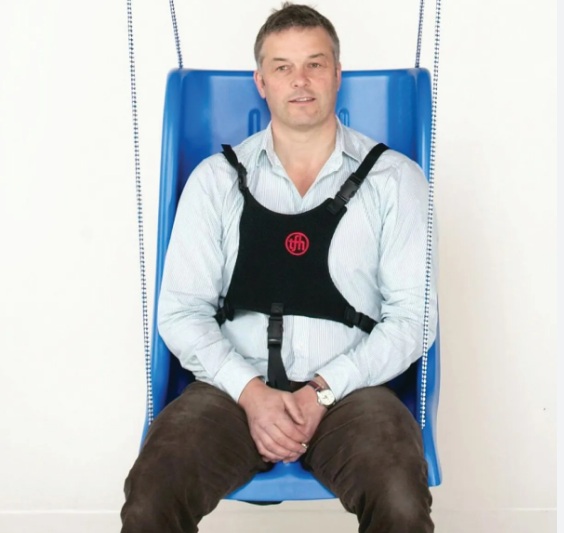 7004392 A voksen handicap gynge voksen