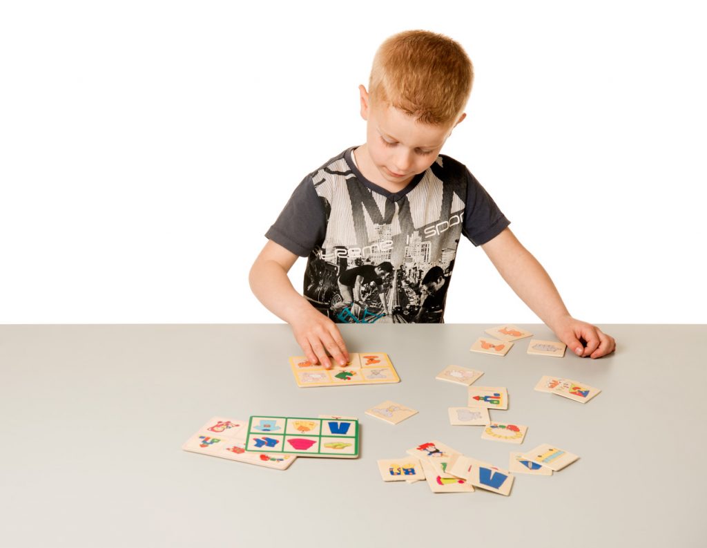 6801090 B Sprog udviklings spil fra 2-4 år.