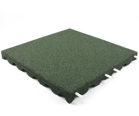 7950565 A Grønne gummifliser på 50x50x4,5 centimeter. Faldmåtter. tillader et fald på 1,85 meter. Faldtestet og yderst godkendt.