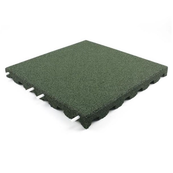 Grønne gummifliser på 50x50x4,5 centimeter. Faldmåtter. tillader et fald på 1,85 meter. Faldtestet og yderst godkendt.